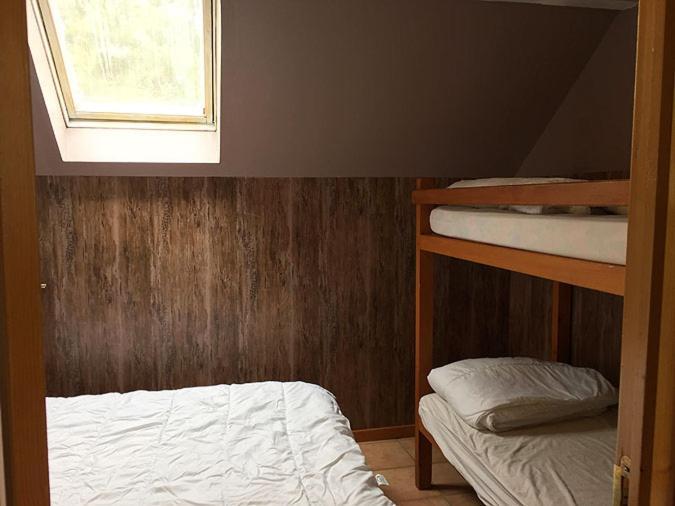 Les Pinees Hotell Chateauroux-les-Alpes Exteriör bild